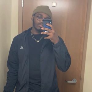 Meet your Posher, Jay